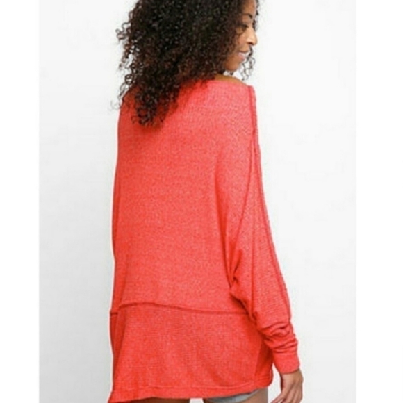 Free People Londowntown Thermal Off-Shoulder Oversized Boho Coral Sweater Sz S - Picture 2 of 8